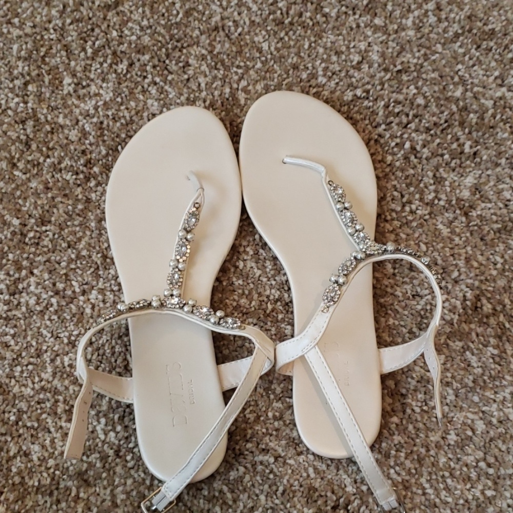 Strappy sandals